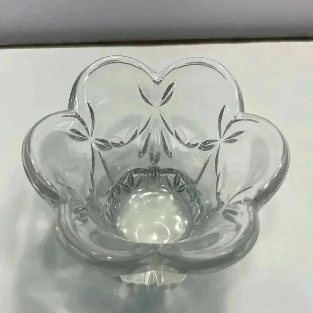 Fostoria 24% lead crystal bud vase / toothpick holder made in‎ Germany